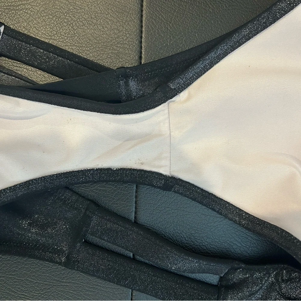 Bikini Bundle - Picture 4 of 4